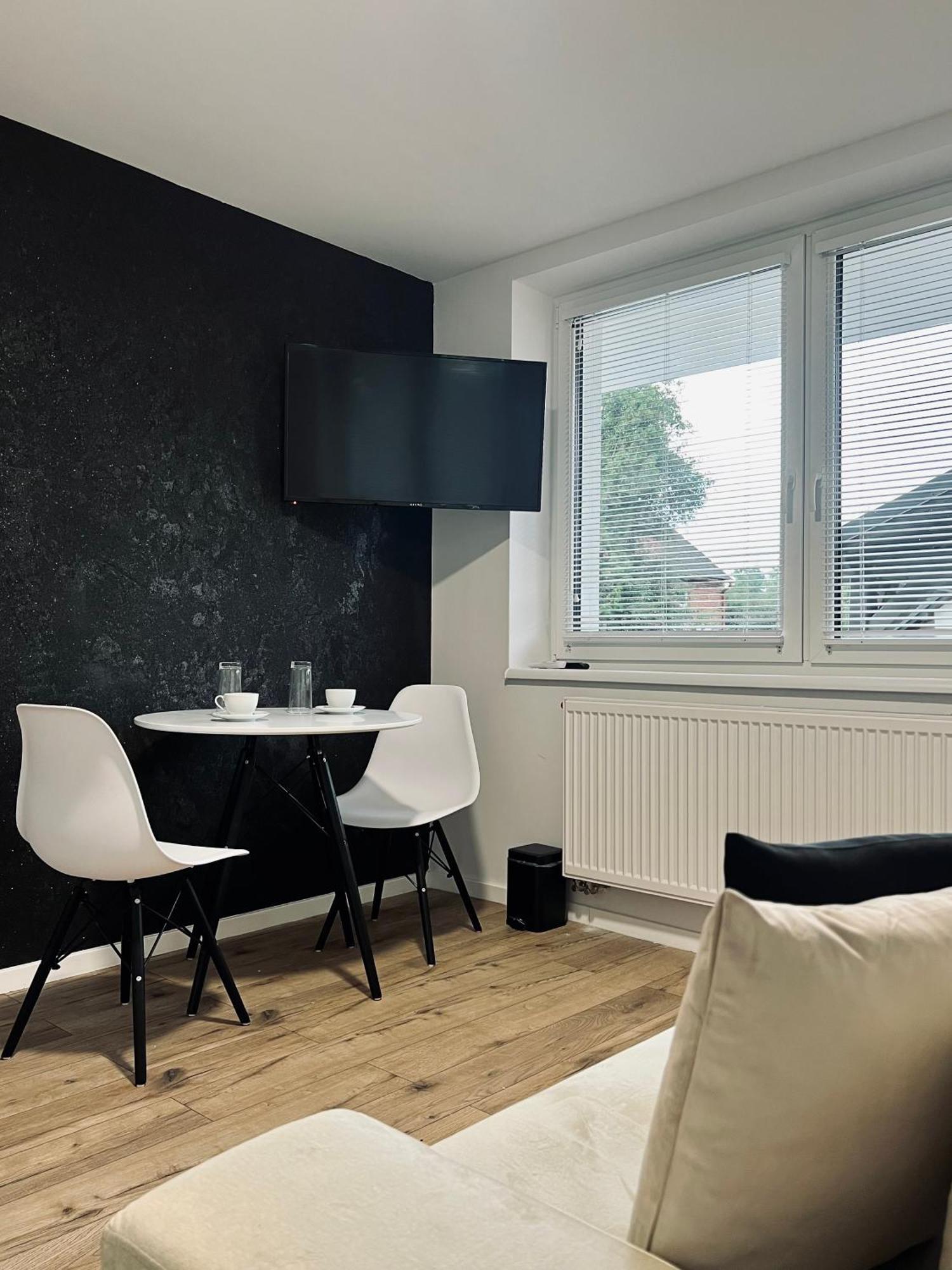 Apartamenty Modrzewiowa Zator Piotrowice  Екстер'єр фото