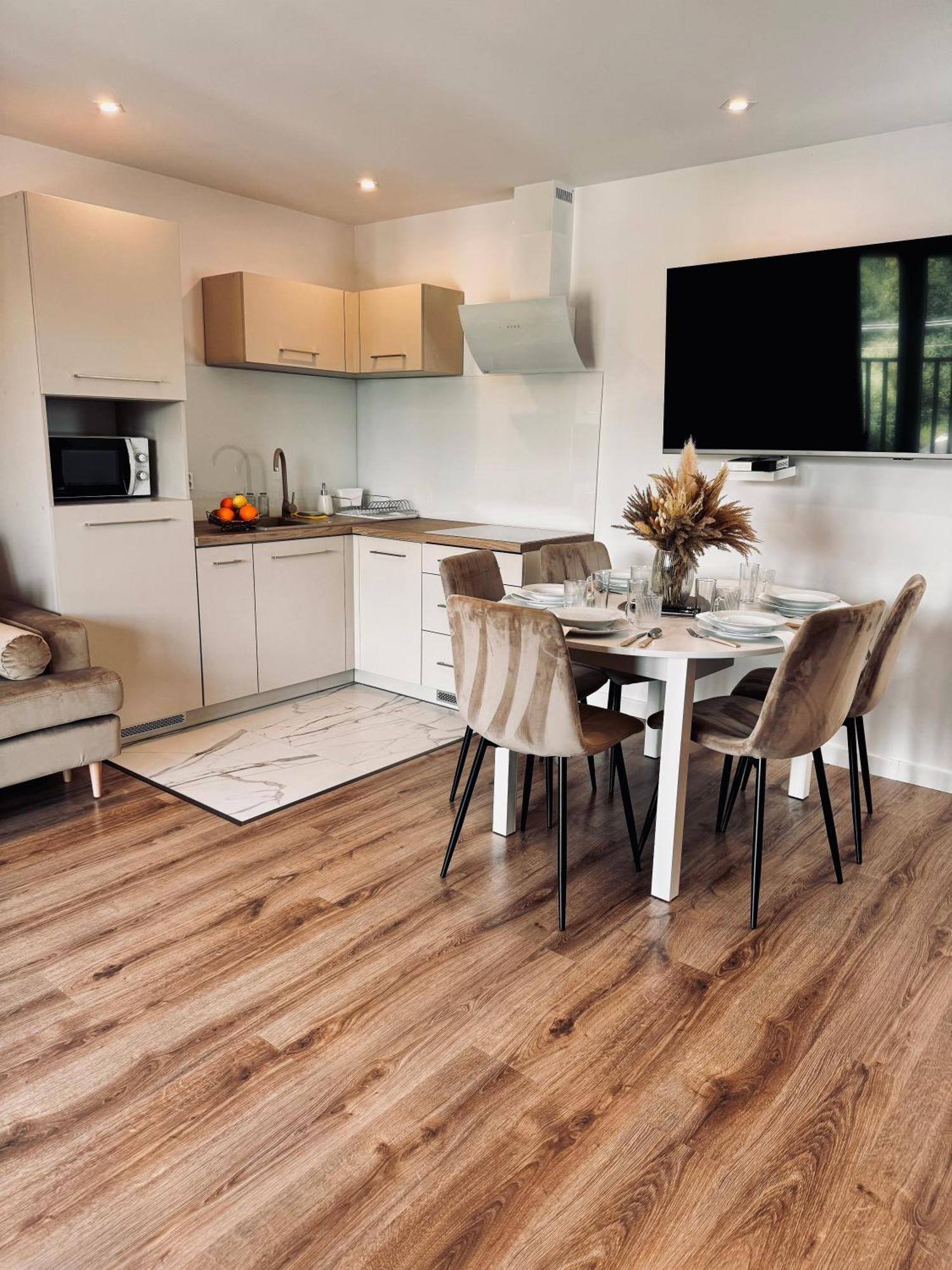 Apartamenty Modrzewiowa Zator Piotrowice  Екстер'єр фото